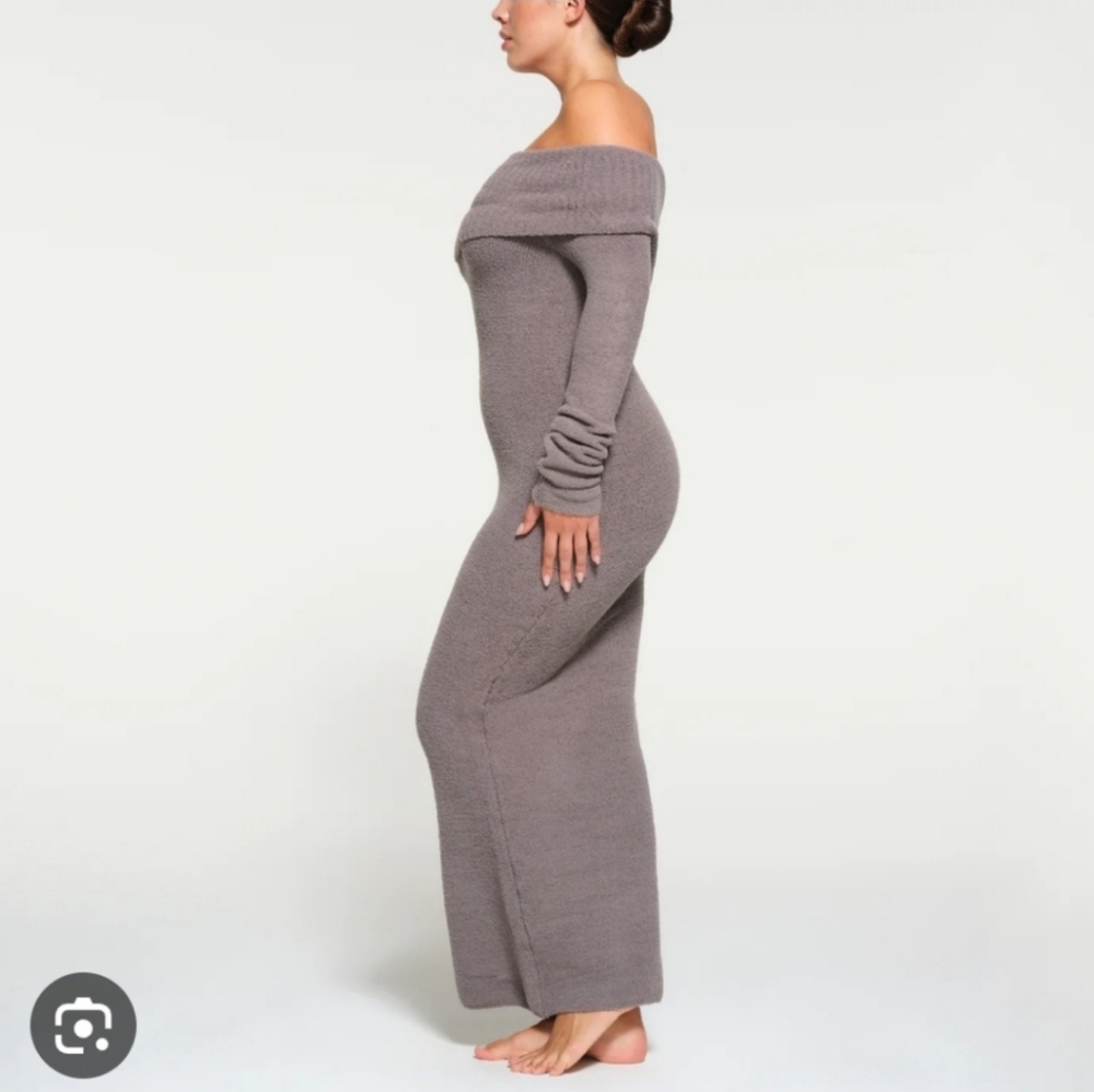 SKIMS Off-Shoulder Long Sleeve Knit Maxi Dress